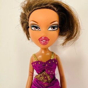 Bratz Yasmin Doll Short Hair Purple Formal Dress Heels MGA